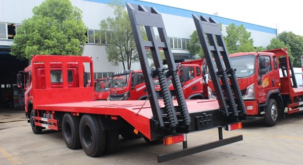 �����|�L(f��ng)�A��DV5�������݆ƽ���\(y��n)ݔ܇